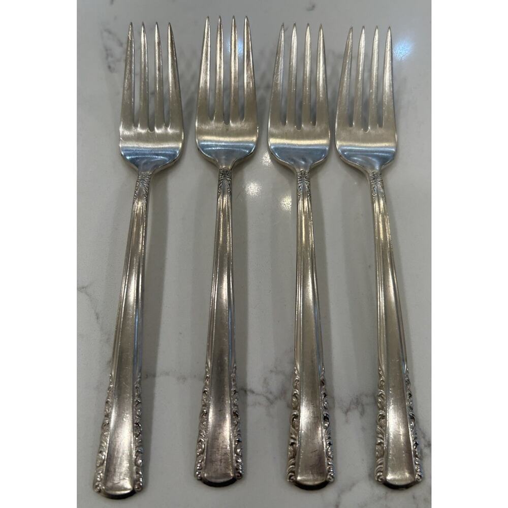 Vtg Set Of 4 Holmes & Edwards May Queen Salad Forks 6.5” Silverplate Inlaid IS